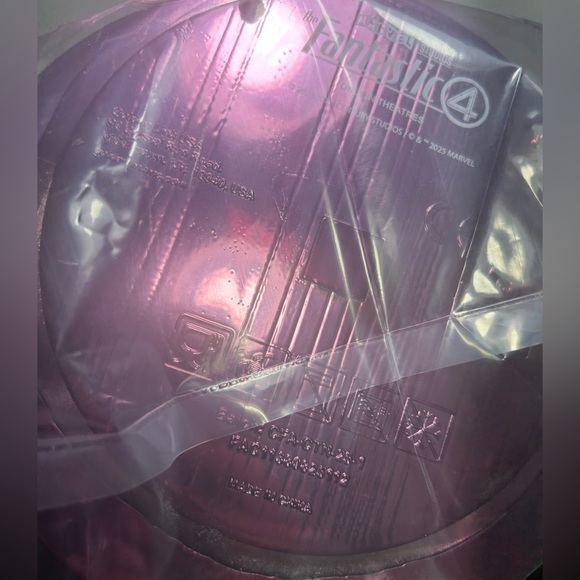 The Fantastic Four - Limited Edition Giant Galactus Popcorn Bucket w/ Lights - Picture 10 of 15